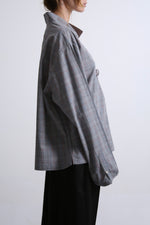 Cargar imagen en el visor de la galería, TOP KAI - TALLA S/M - GRIS CUADROS
