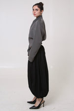Cargar imagen en el visor de la galería, BLAZER KEI - TALLA M - GRIS TEXTURA RAYAS

