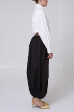 Cargar imagen en el visor de la galería, PANTALÓN SAORI - UNITALLA - NEGRO AZULADO
