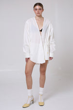 Cargar imagen en el visor de la galería, CAMISA KIMONO - MH X MITSA. - UNITALLA- BLANCA
